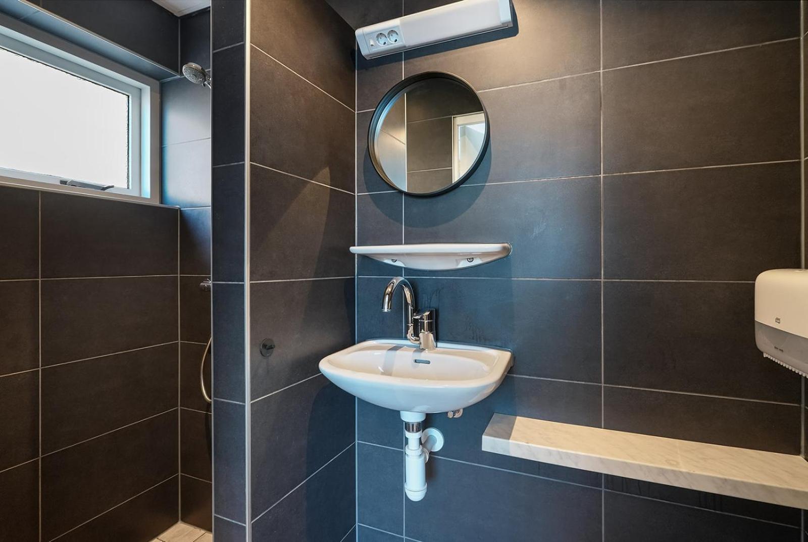 Hotel-Pension Ouddorp Kamer foto